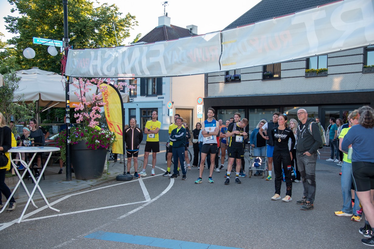 Midzomerrun kleinformaat_200