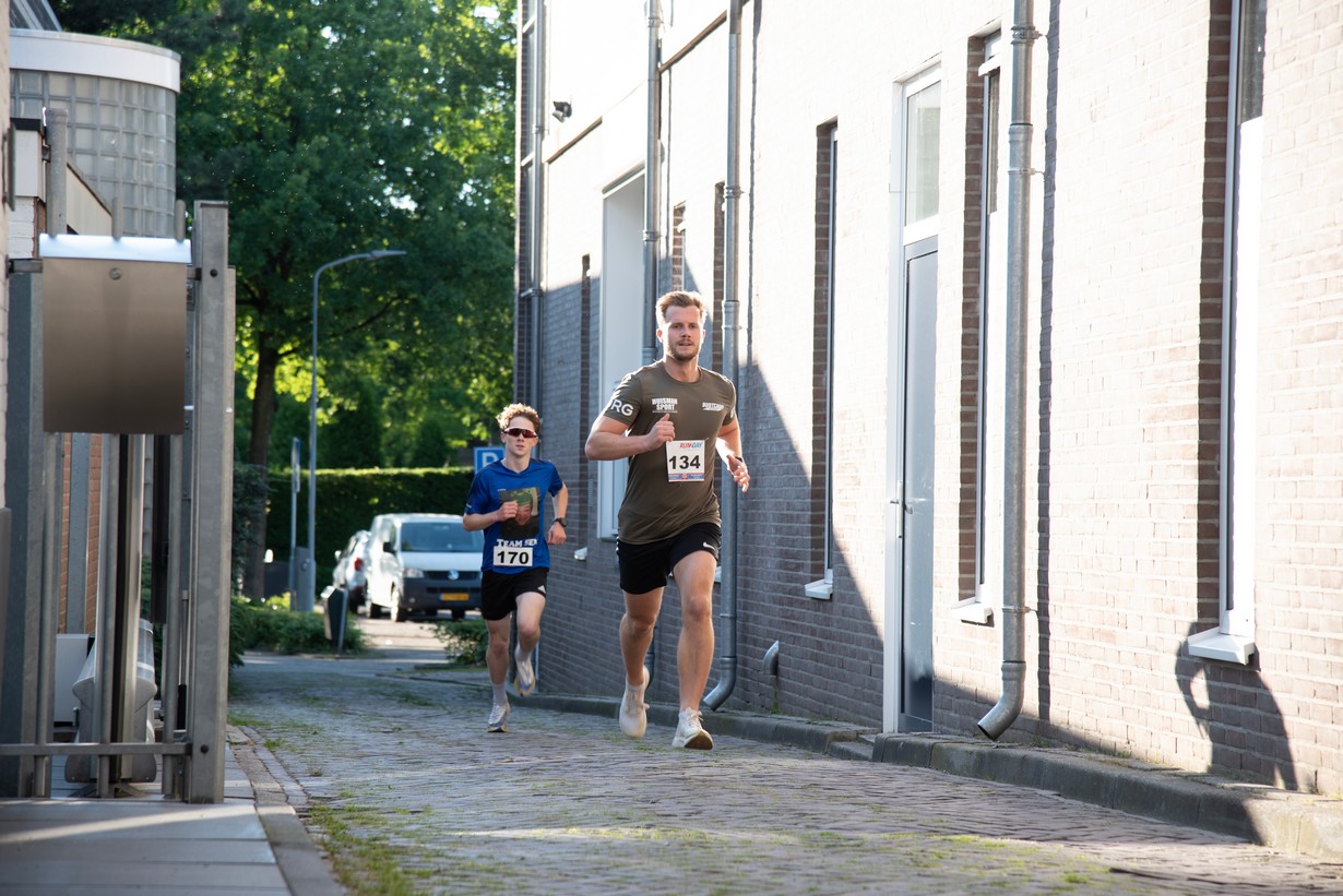 Midzomerrun kleinformaat_54